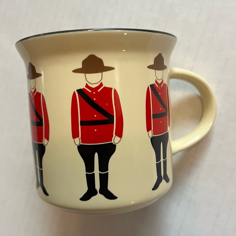 Mountie 🇨🇦 Themed Cream Coffee Mug - Picture 5 of 5